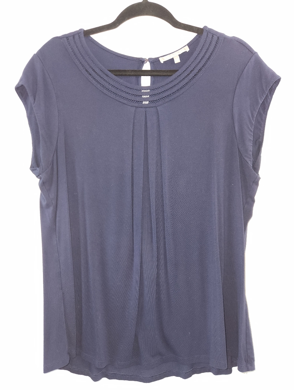 Daniel Rainn Navy Pleated Scoop Neck Cap Sleeve Top